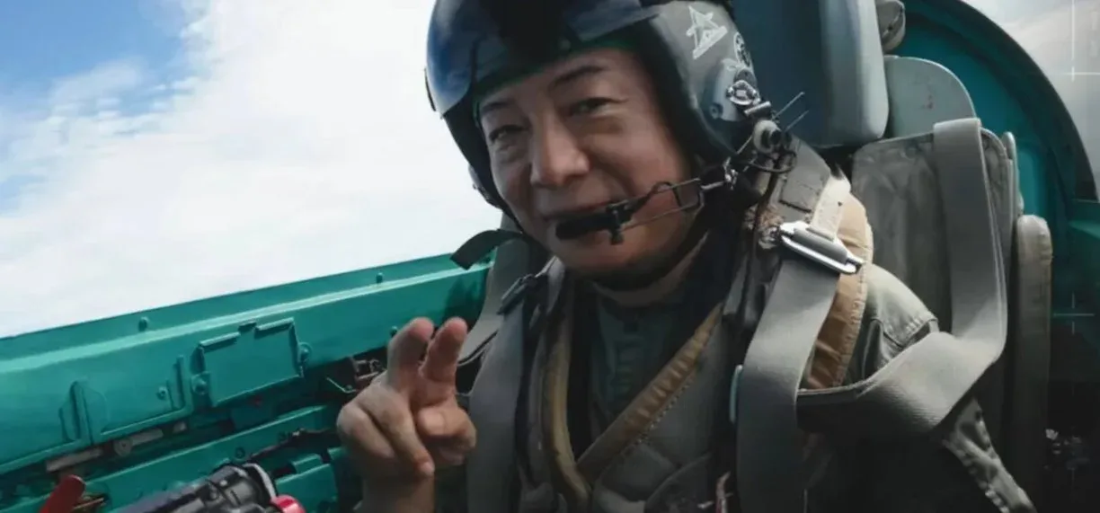 Yıllarca Ace Combat Yaptı, İlk Kez Gerçek Jete Bindi!