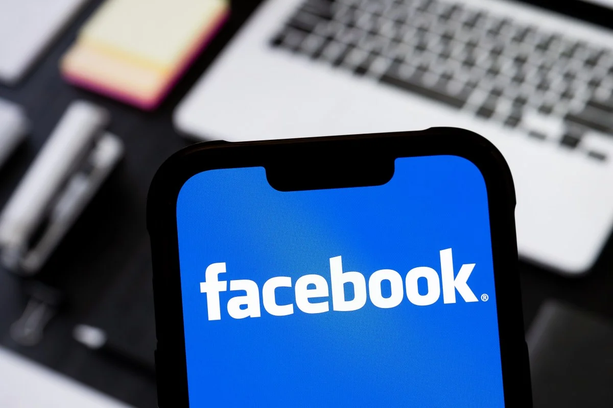 Facebook Hindistan'da Reels Odaklı Yeni Tasarımı Test Ediyor