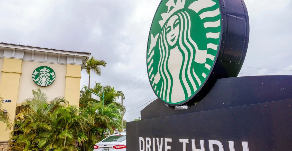 Starbucks, Sürüş Bandında Yapay Zeka ile Kişiselleştirilmiş Menü Sunmayı Planlıyor